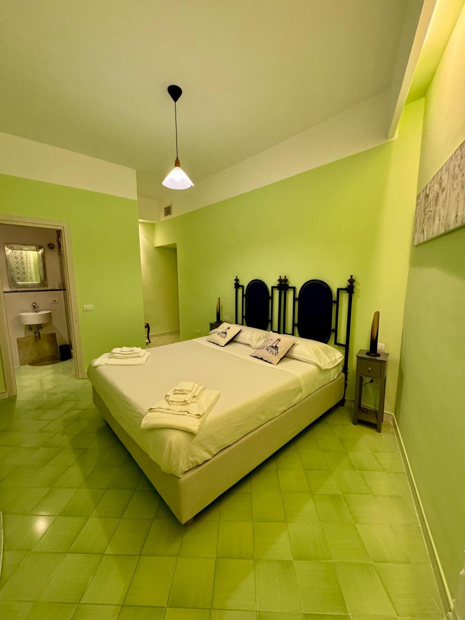 Vesuvio View Bed & Breakfast Vico Equense Exterior photo