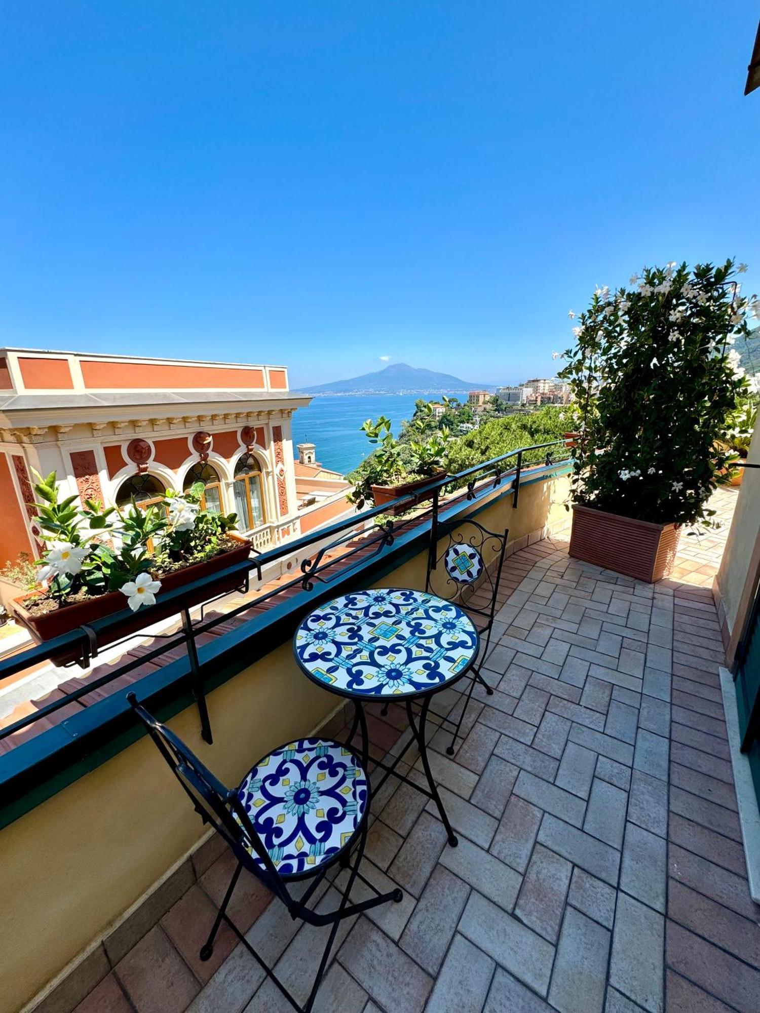Vesuvio View Bed & Breakfast Vico Equense Exterior photo