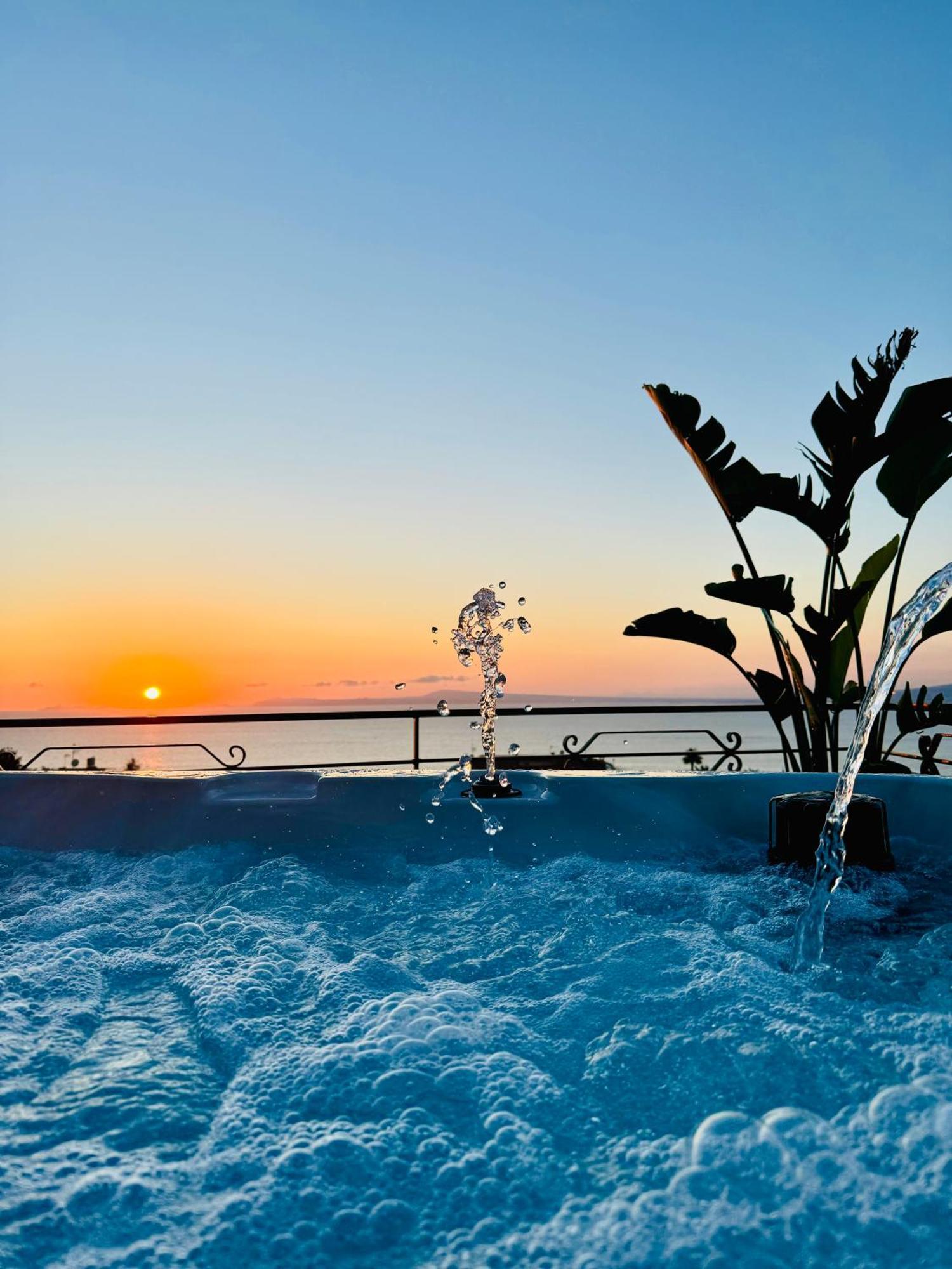 Vesuvio View Bed & Breakfast Vico Equense Exterior photo